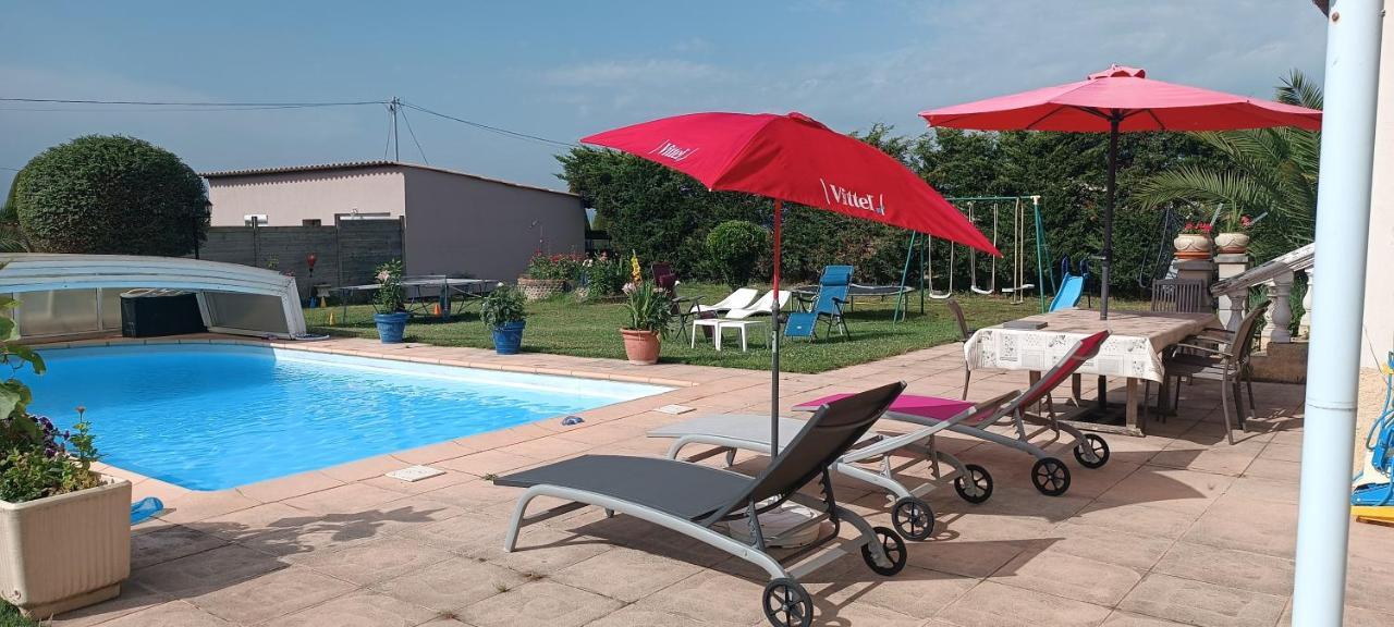 Charmante Maison Avec Piscine Anneyron Kültér fotó