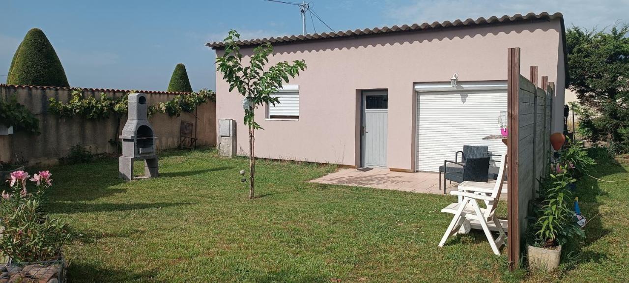 Charmante Maison Avec Piscine Anneyron Kültér fotó